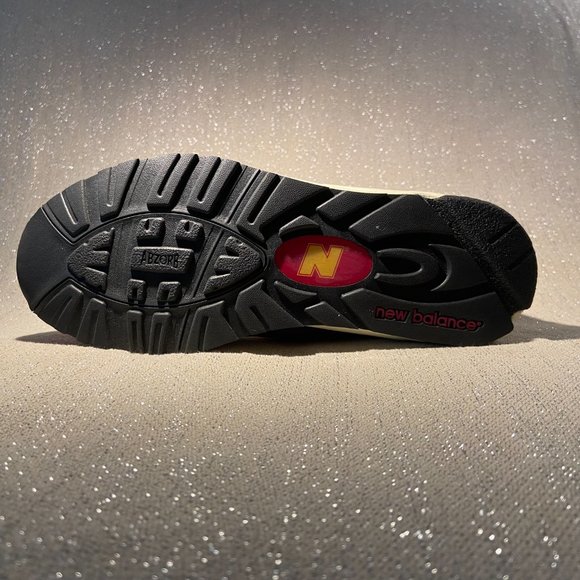 Teddy Santis x New Balance 990v2 Made in USA ‘Purple Yellow’ - Picture 7 of 11